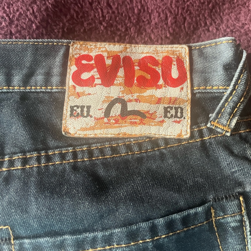 Evisu Dark Wash Slim Jeans preloved